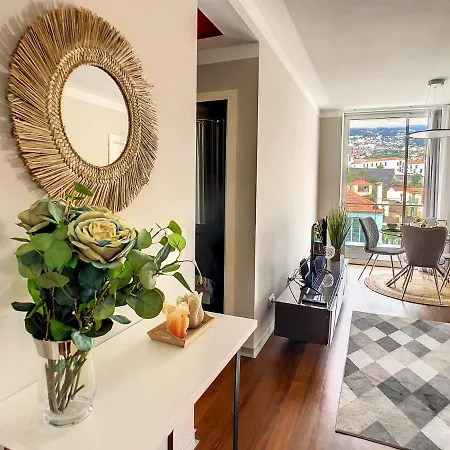 Apartment The New By Lovelystay Funchal (Madeira)