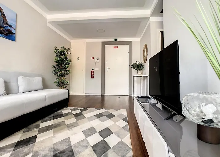 The New By Lovelystay Apartment Funchal (Madeira)